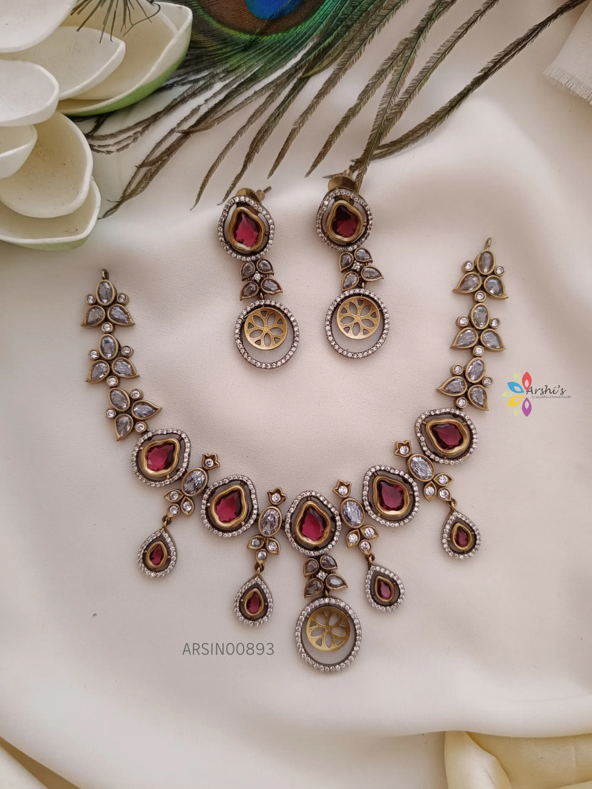 Red Stone Victorian Necklace