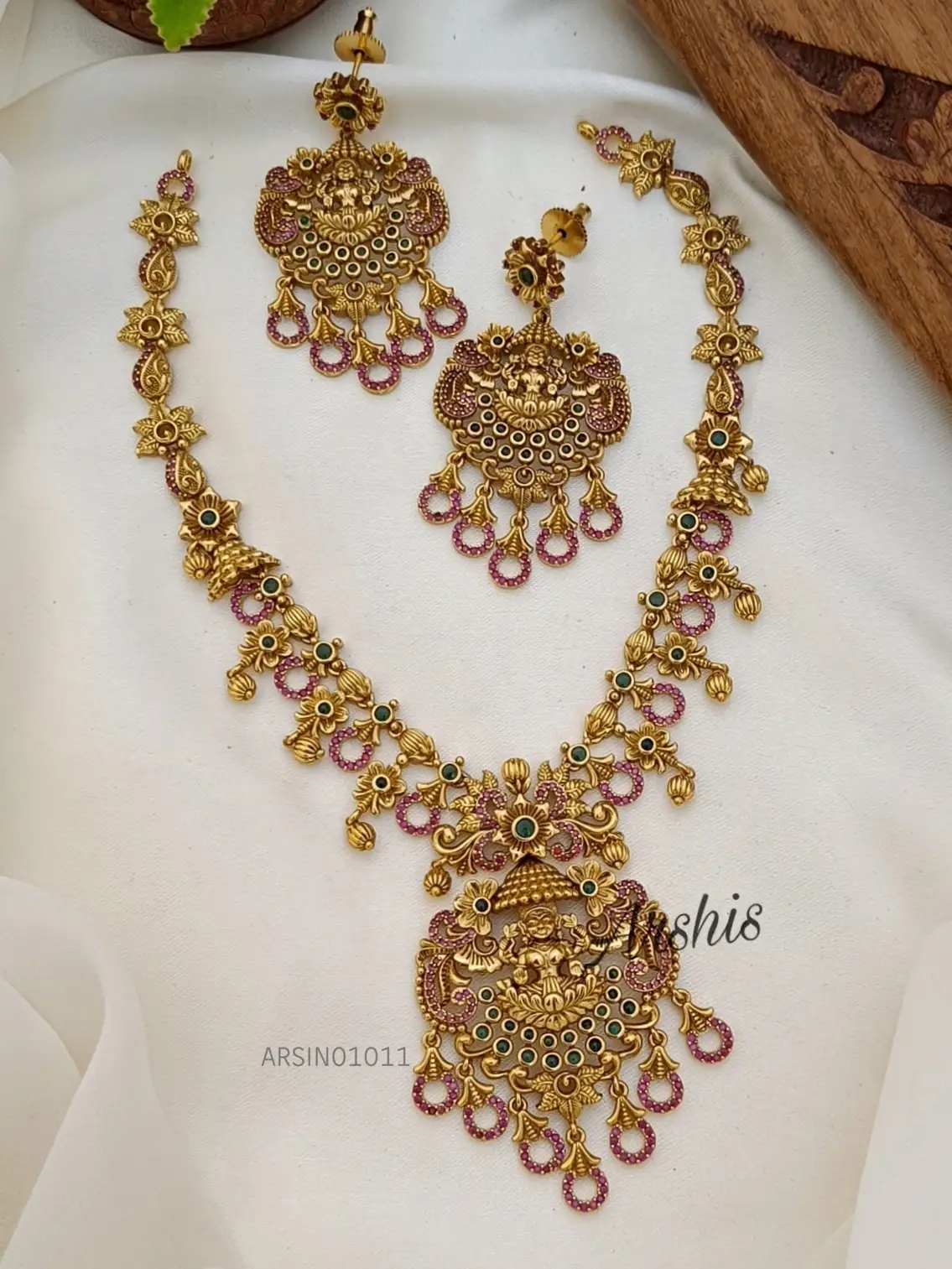 Adorable Lakshmi Pendant Necklace