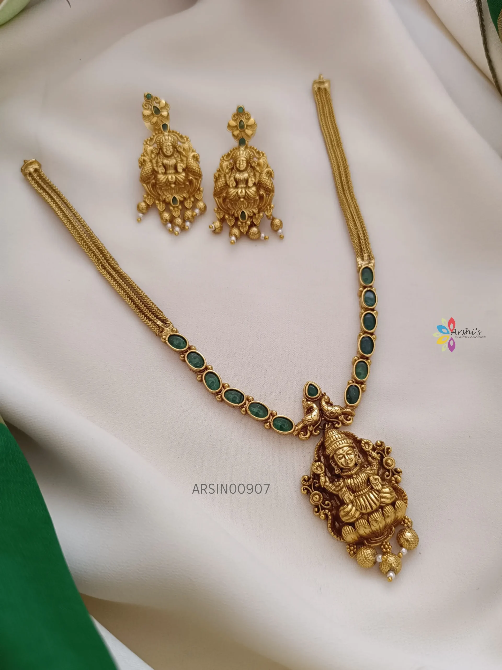 Elegant Lakshmi Pendant Necklace