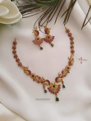 Trendy Peacock Design Necklace