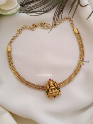 Simple and Traditional Necklace