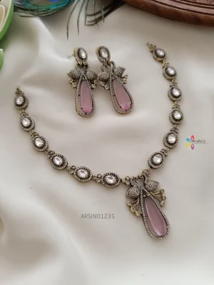 Party Wear Pale Pink Victorian Necklace