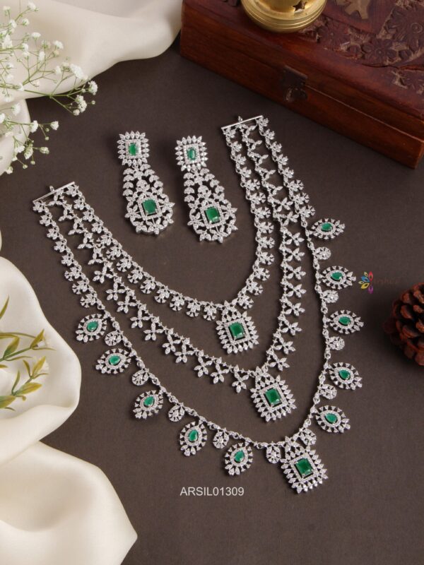 Diamond Alike Emerald Three Layer Haram