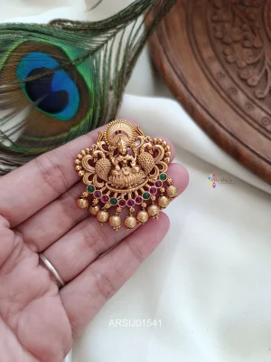 Temple Gold Bead Hair Accessory