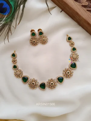 Flower Design Green Stone Necklace