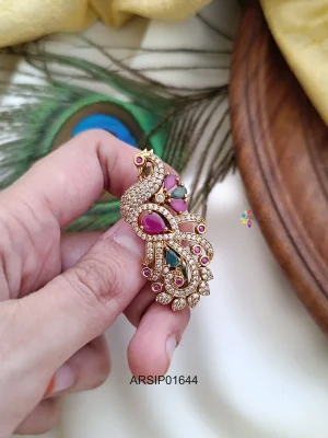 Peacock Design Saree Pin