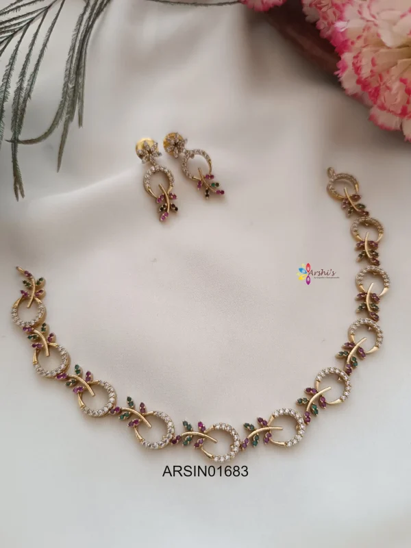 Floral Design Neckset