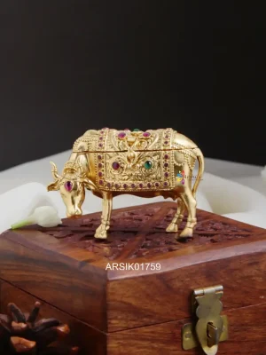 Kamadenu Cow Kumkum Box