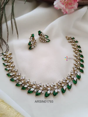 Victorian Leaf Design White and Green Stone Necklace