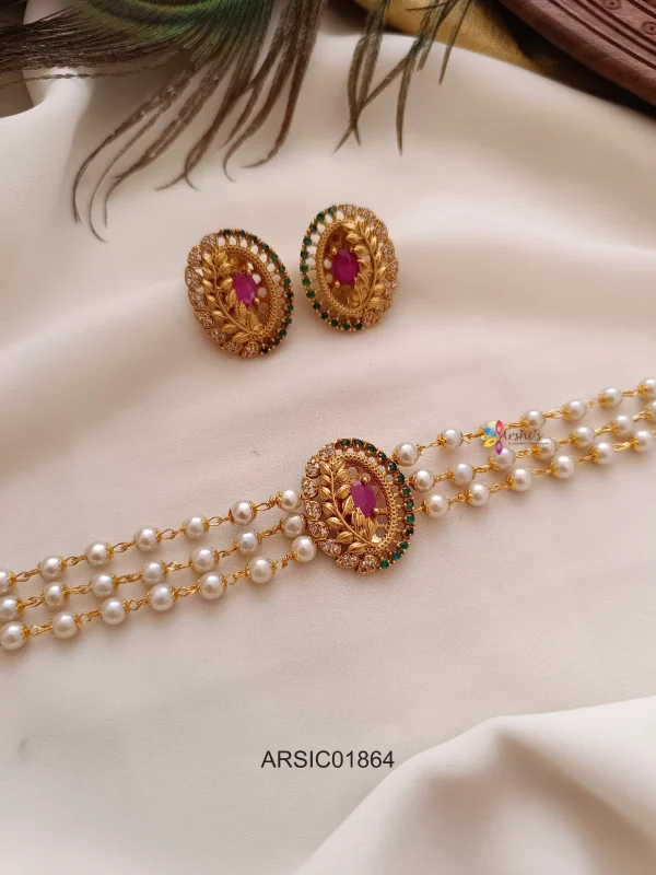 Three Layer Pearls Choker Set