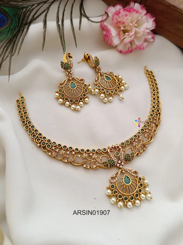 Emerald Stone Necklace Set